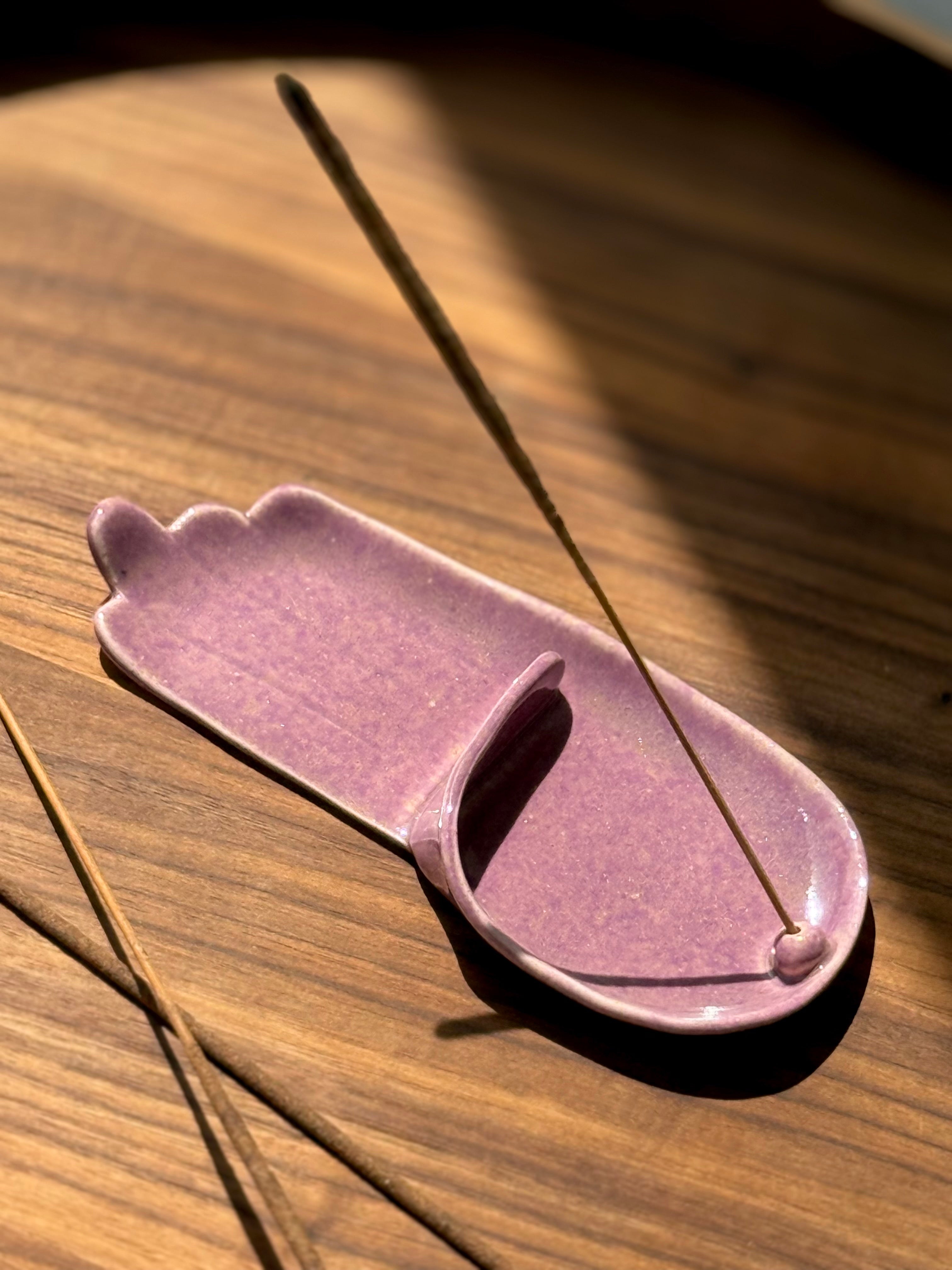 Ceramic Incense Holder “Hand”