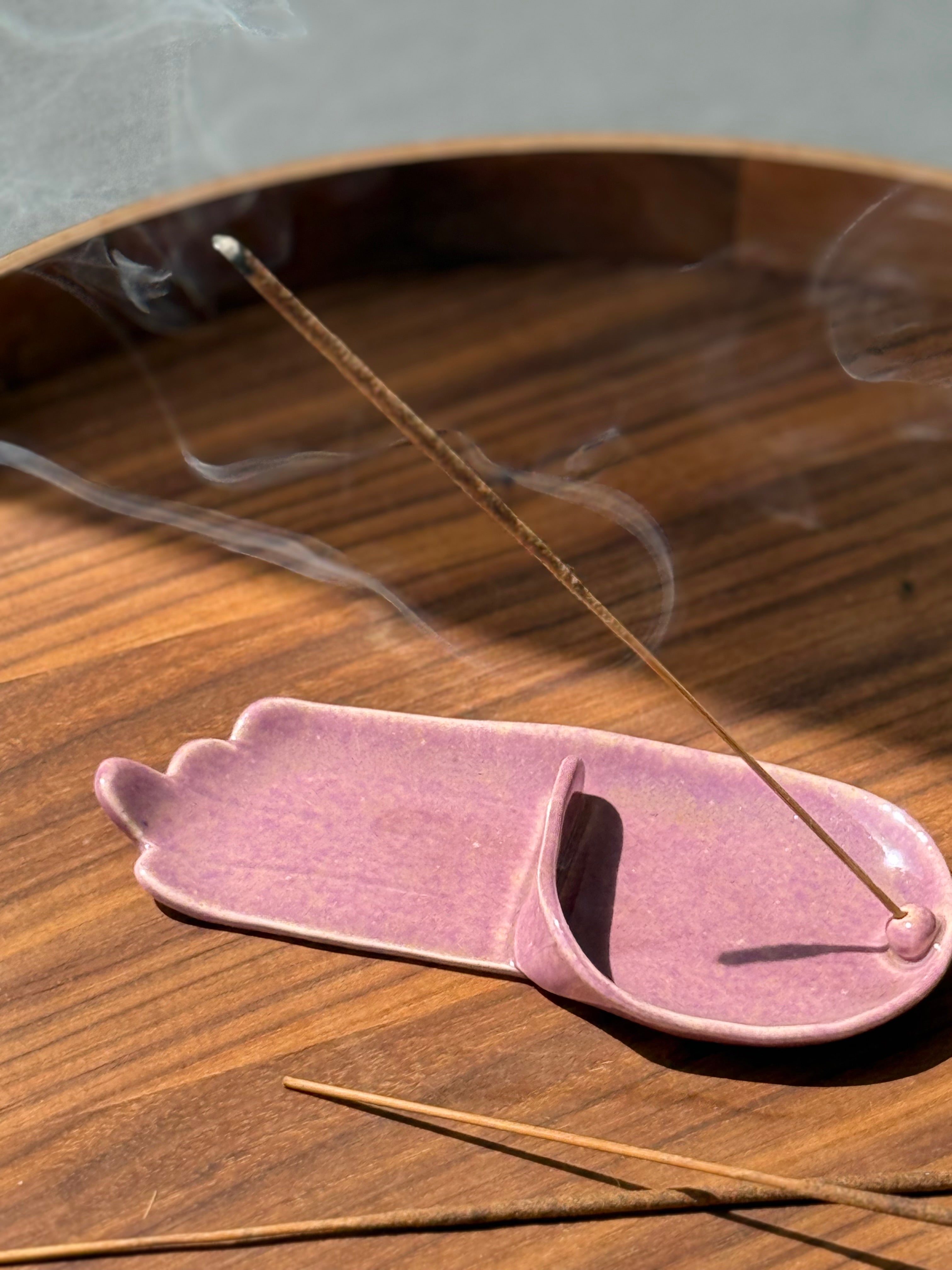 Ceramic Incense Holder “Hand”