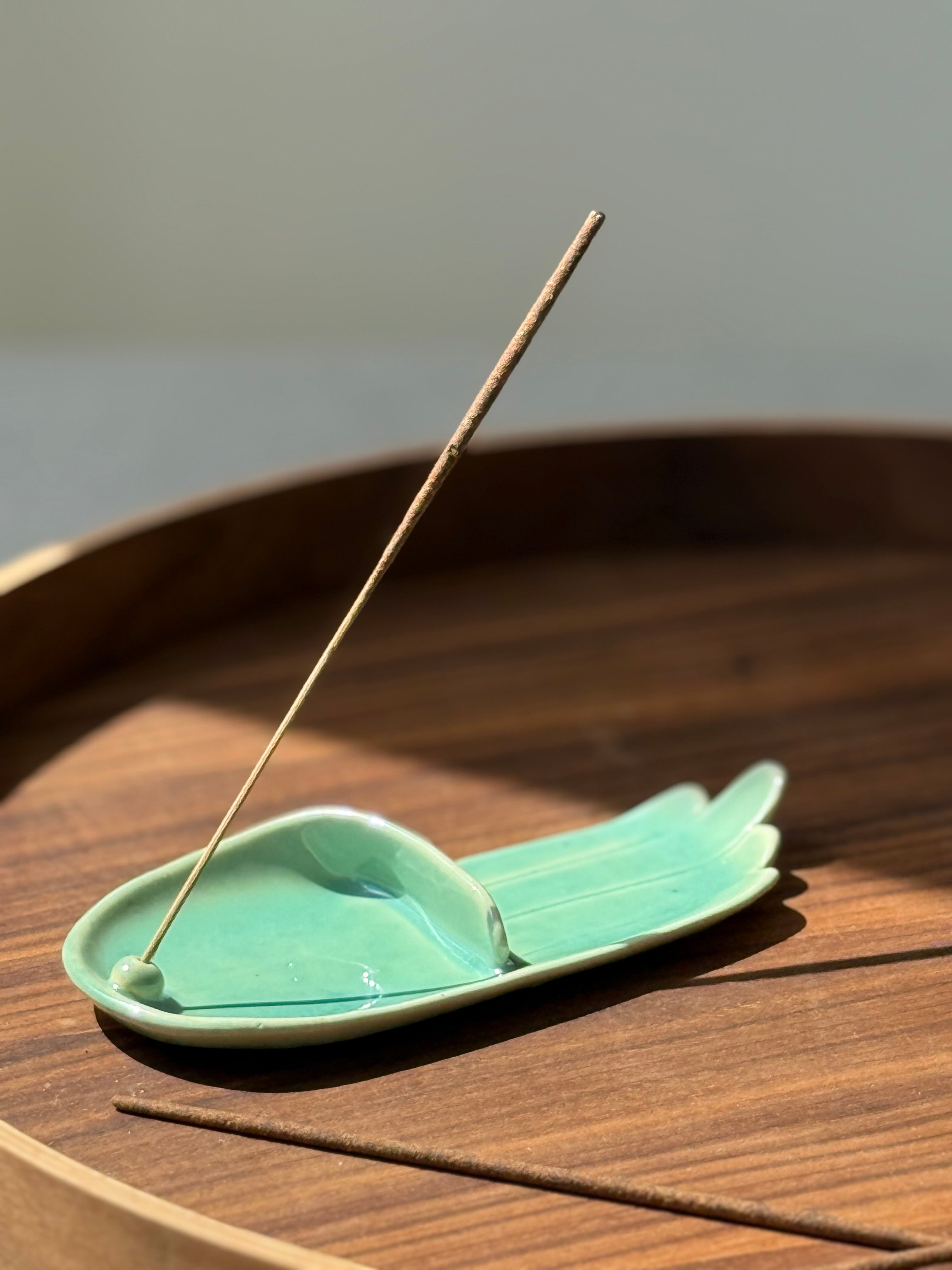 Ceramic Incense Holder “Hand”
