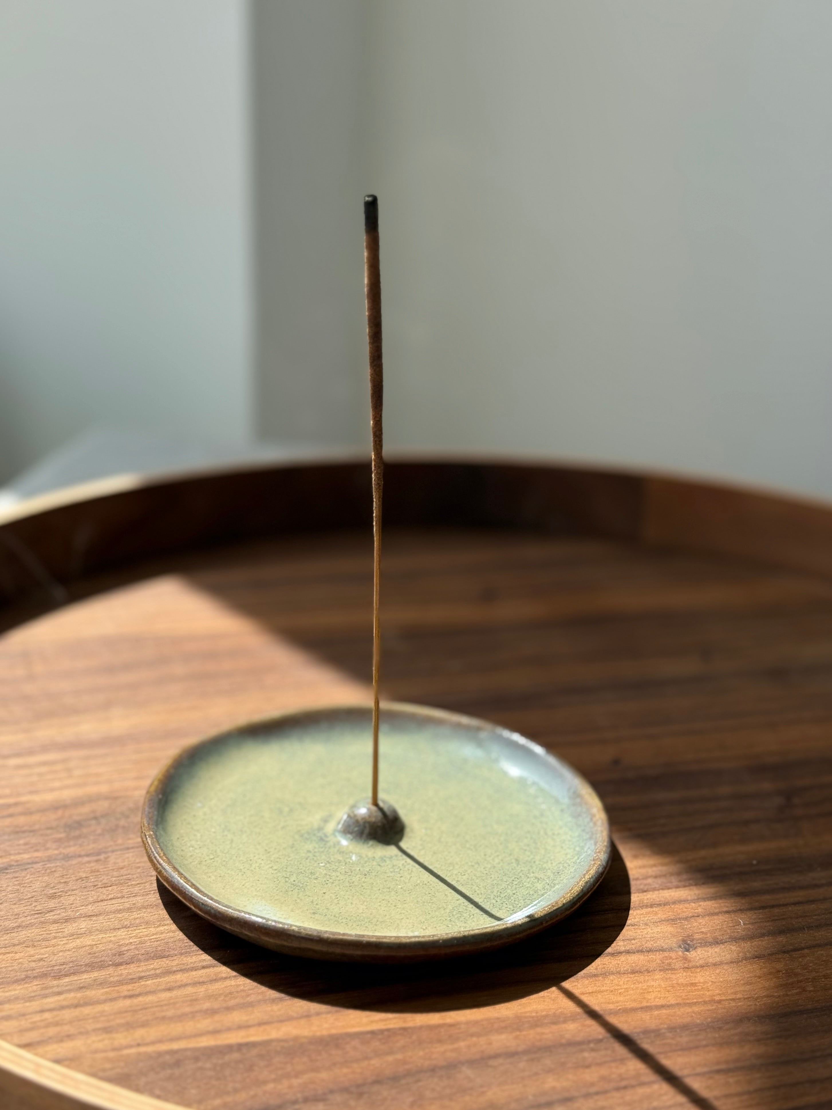 Ceramic Incense Holder “The Ritual Circle”