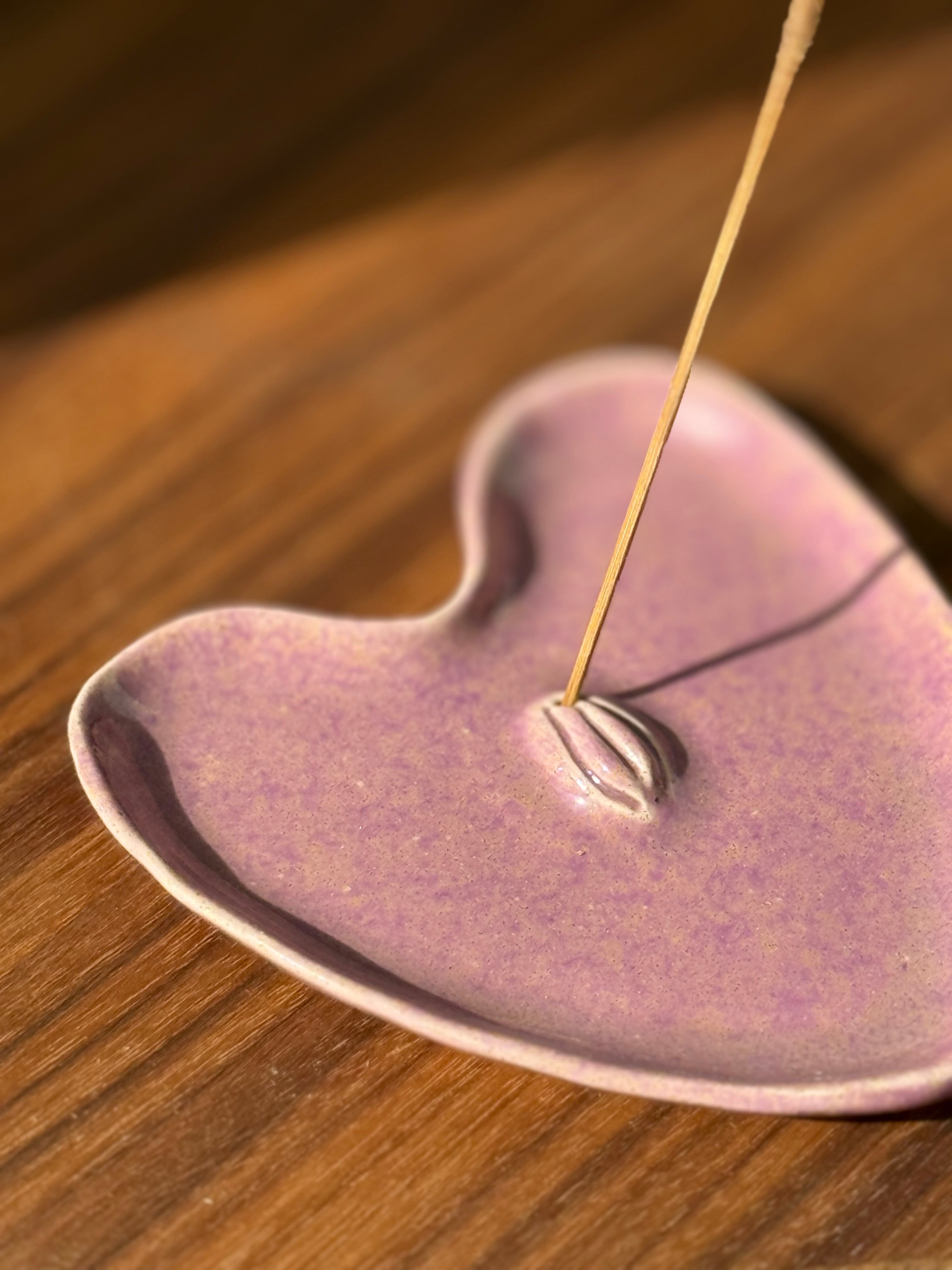 Ceramic Incense Holder “Yoni Heart”