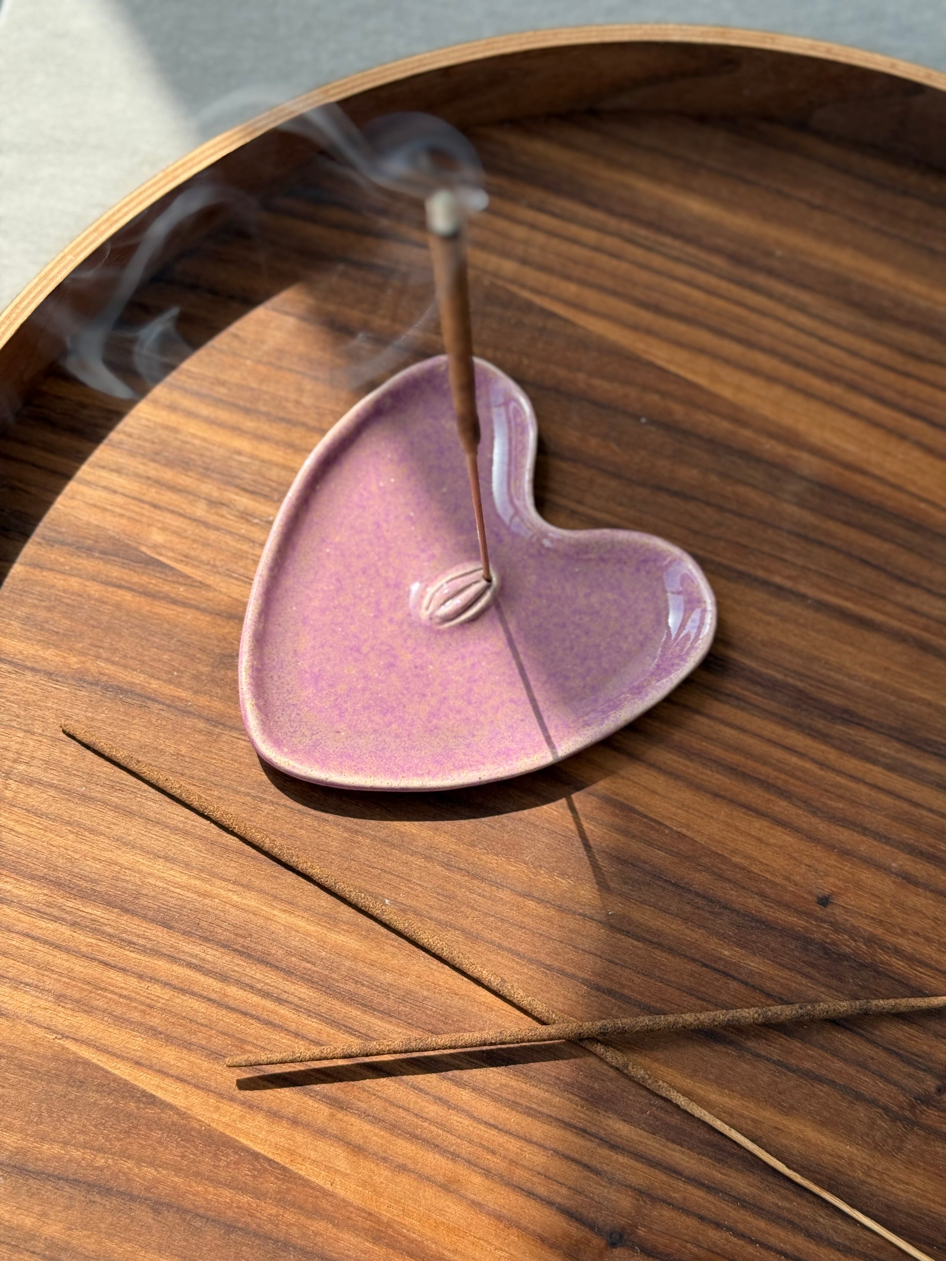 Ceramic Incense Holder “Yoni Heart”