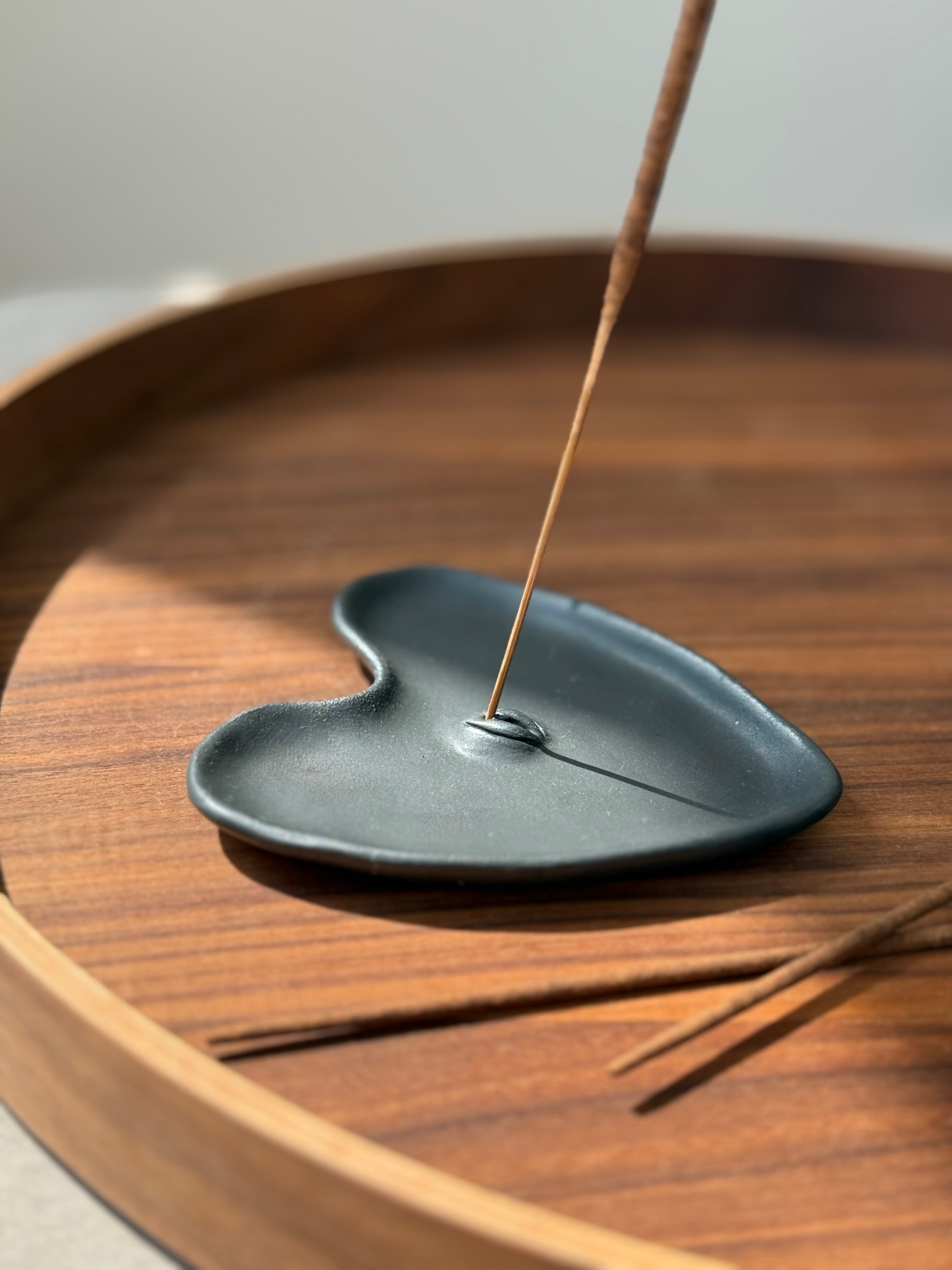 Ceramic Incense Holder “Yoni Heart”